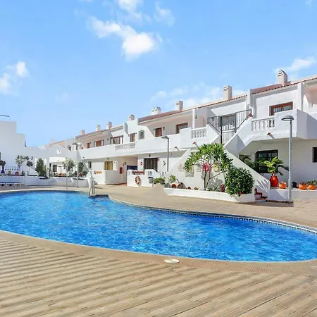 דירה Relaxing Studio, Los Cristianos, Heated Pool, Air Con לוס כריסטיאנוס