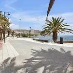 Relaxing Studio, Los Cristianos, Heated Pool, Air Con * Los Cristianos (Tenerife)