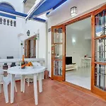 Relaxing Studio, Los Cristianos, Heated Pool, Air Con Apartmán
