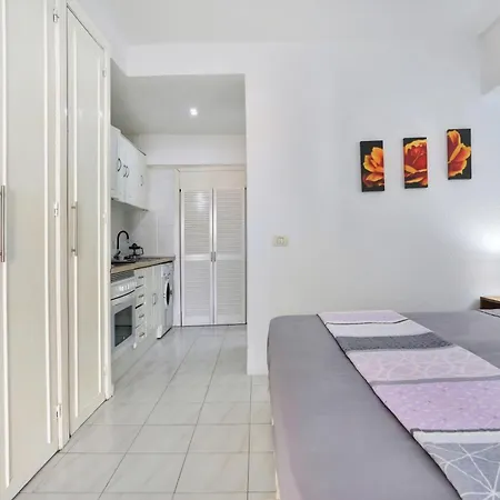 Relaxing Studio, Los Cristianos, Heated Pool, Air Con Apartamento Los Cristianos (Tenerife)