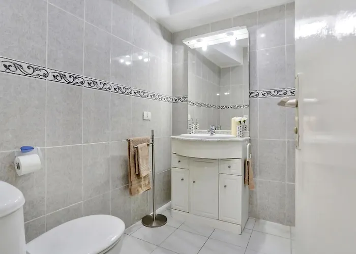 Relaxing Studio, Los Cristianos, Heated Pool, Air Con Апартаменты Лос Кристианос