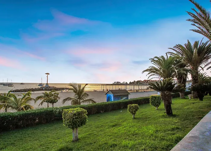 Relaxing Studio, Los Cristianos, Heated Pool, Air Con